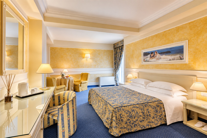 Camera-Deluxe-matrimoniale--Hotel-Continental-Roncadelle1